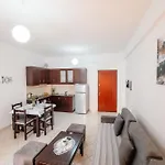 Eral Apartament *