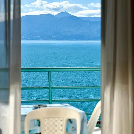 Eral & Penthouse Appartamento Sarandë