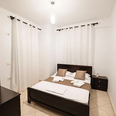 Eral & Penthouse Apartment *