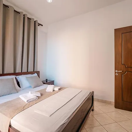 Eral & Penthouse Apartment *