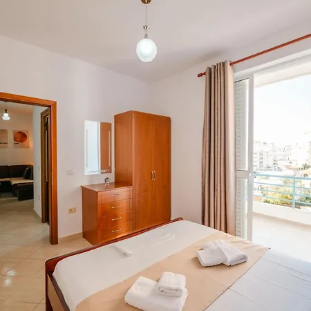 דירה Eral & Penthouse