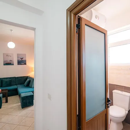 Eral & Penthouse Apartman Saranda
